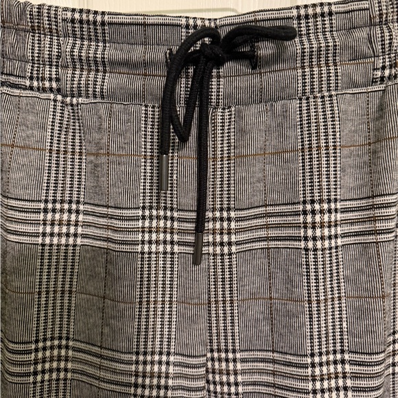 a new day Gray Plaid Drawstring Women’s Pants - Picture 2 of 7